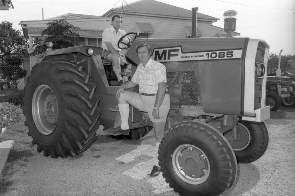 Noel and Graham Keidge with a Massey Ferguson 1085 tractor, Ipswich, November 1977