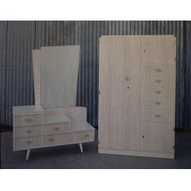 Jordan's Furniture, dressing table and wardrobe, Wulkuraka, Ipswich, 1963