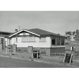 Home of Frank and Mary McMahon, Woodend, Ipswich, 1953