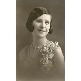 Thelma Marsh, Ipswich, 1930