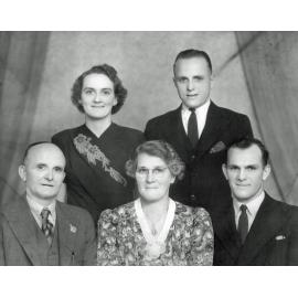 Portrait of Clark family of Ipswich, early 1940s