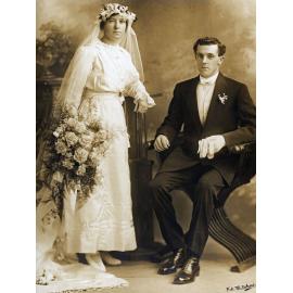 Wedding portrait of Bertie and Margaret Florence Duce (nee Noble), Ipswich, 1917