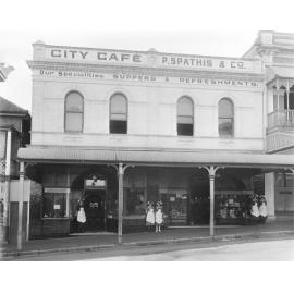 Staff outside the City Cafe, Ipswich, 1920s