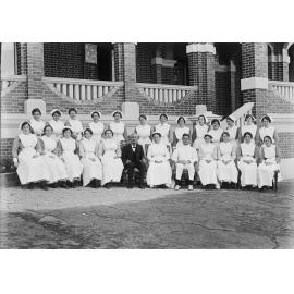 Staff of Ipswich General Hospital, Ipswich, 1904-1915