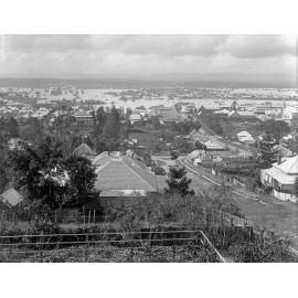 Flood waters from Ellenborough Street on Denmark Hill, Ipswich, 1893
