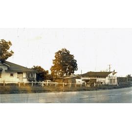 Service Station on the corner of Gibbon Street and Brisbane Road, East Ipswich, early 1950s