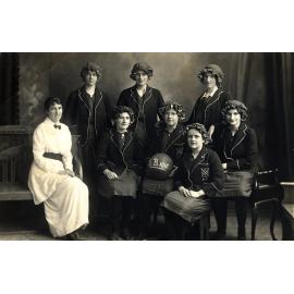 Ipswich Girls' Grammar School , netball team, 1915