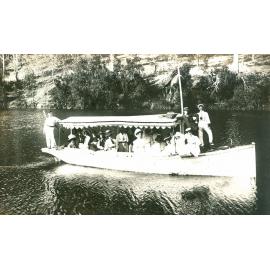 Trip on the motor launch 'Celia' near Dinmore Rocks on the Bremer River, Ipswich, 1909