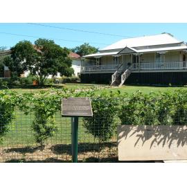Historical Marker, Buttonsville, Clifton Street No 40a, Booval, 2015