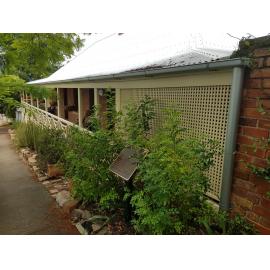 Historical Marker, Mona Lodge, Nicholas Street No 88, Ipswich