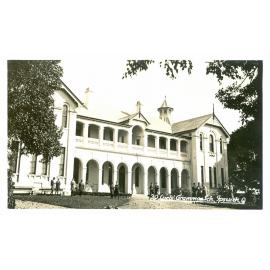 Ipswich Girls' Grammar School, postcard, 1930s
