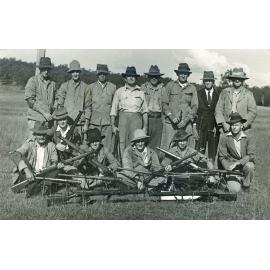 Members of Redbank Rifle Club, Ipswich, early 1950s