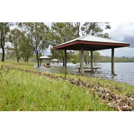 Wivenhoe Dam auxiliary spillway park, January 2013