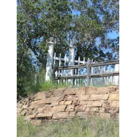 Old Hidden Vale Fence, 2010