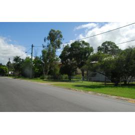 Gladstone Road, No 9, Sadliers Crossing, 2011