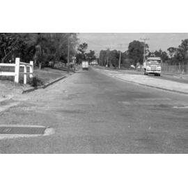 Unidentified road, Ipswich, August 1981