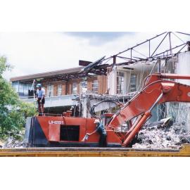 Streetscapes - Ipswich General Hospital demolition work, 1999