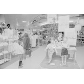 Opening of McDonnell & East, corner of Brisbane and Ellenborough Streets, August 1987 