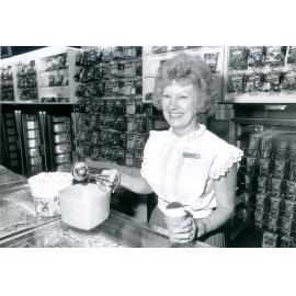 Staff member in the Ipswich City Cinema snack bar, Ipswich, 1987