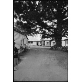 External photos of Bellevue Homestead, Coominya, August 1985