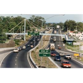 Ipswich Motorway, looking west, Riverview, February 1998