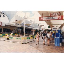 Ipswich City Square, Ipswich, February 1998
