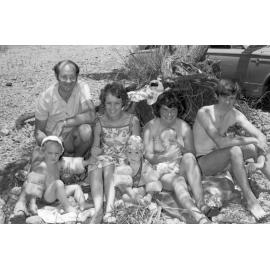 Family outing to Colleges Crossing, Chuwar, December 1977