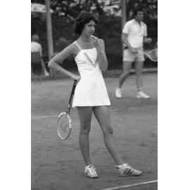 Tennis players, Ipswich, November 1977