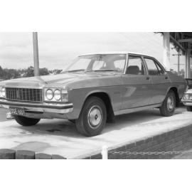 Chrysler Valiant Galant at Clem Reiken Autos, North Ipswich, November 1977