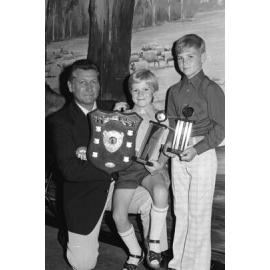 Queensland Amateur Fishing Clubs Association award winners, Eastern Heights, November 1977