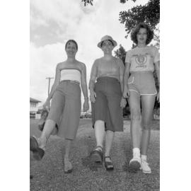 Women going for a walk in Booval, November 1977