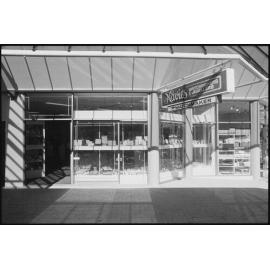 Navie's Watchmakers & Jewellers, Ipswich Grand Plaza, corner Brisbane & East Streets, Ipswich, July 1985