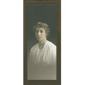 Ruby Horsnell, Ipswich, c.1915