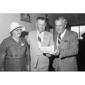 Premier Joh Bjelke-Petersen with Bill and Evelyn O'Connor during a formal visit, Ipswich, August 1980