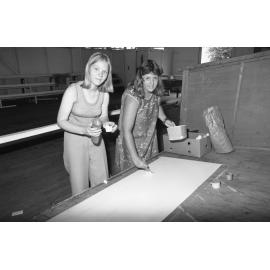 Young Unemployed People of Ipswich (Y.U.P.I.) painting at the Ipswich Showgrounds, Ipswich, December 1977