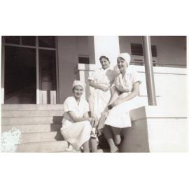 Rosemary Green and unidentified nurses, Trumpy House, 1950s