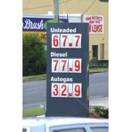 Fuel prices at Freedom Fuels, Ipswich, June 2003