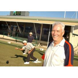 Unidentified people at the Jindalee Bowls Club, Ipswich, June 2003