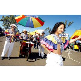 Fiesta Tropicale entertaining the crowd at Willowbank raceway, Ipswich, June 2003