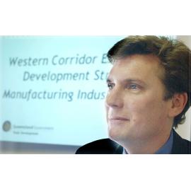 Unidentified man at a manufacturing western corridor talk, Ipswich, March 2003