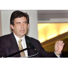 David Hamill, Guest speaker at the Ipswich Poetry Feast presentation, Ipswich, April 2003