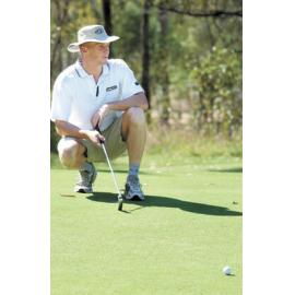 Garan Evans golfing, Ipswich, November 2003