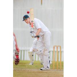 Matthew Schmike in a cricket match, Ipswich, November 2003