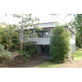Unidentified building, Ipswich, May 2003
