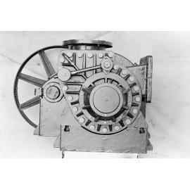 Hydraulic pump manufactured by Forrers Engineering, Ipswich, 1950s