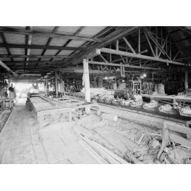 Hancock Brothers' Sawmill, interior images, North Ipswich, 1950s