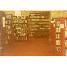 Reference desk, Ipswich Municipal Library, Ipswich Centre, Bell & East Streets, Ipswich, c.1980
