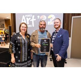 Mayor Teresa Harding, artist Ben Thomas, and Councillor Andrew Fechner, at the Ipswich Art Awards, 2022