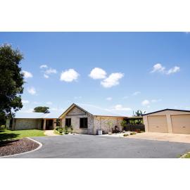 Mahons Road, no. 103, Pine Mountain, Ipswich, December 2010