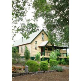 Fernvale Road, no. 332, Fairney View, Somerset Region, May 2007